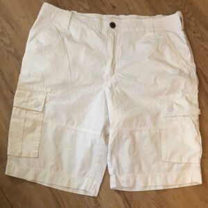 Men’s White Express shorts Size 34